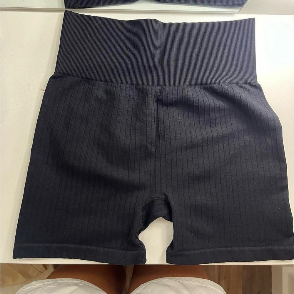 Black ribbed biker shorts